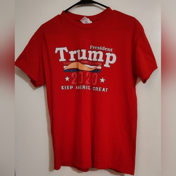 Gildan Men's T Shirt Medium President Trump 2020 Keep America Great - Picture 1 of 3